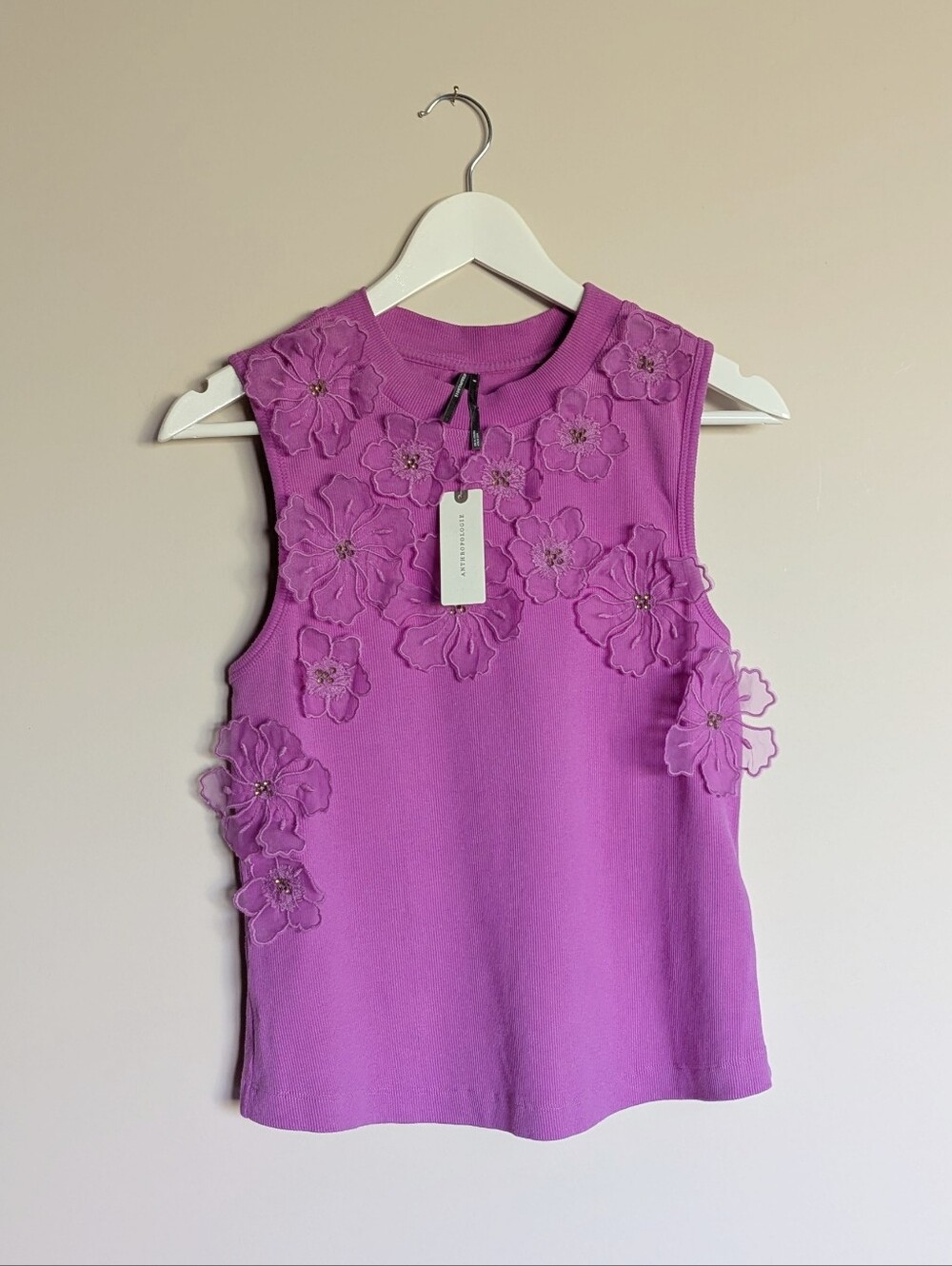 Anthropologie 3D Applique Floral Tank Top - Purple / Pink